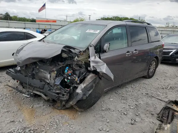 5TDYZ3DC0LS044614 2020 TOYOTA SIENNA - Image 1