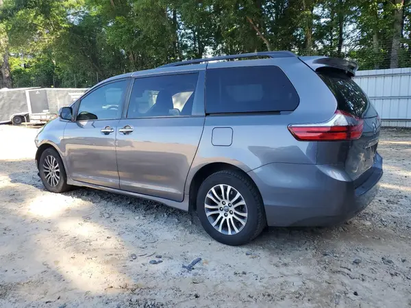 5TDYZ3DC0LS044970 2020 TOYOTA SIENNA - Image 2