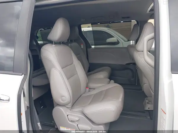 5TDYZ3DC0LS080075 2020 TOYOTA SIENNA - Image 8