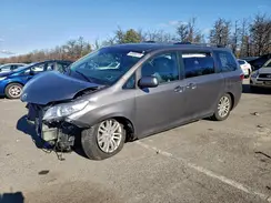 5TDYZ3DC1HS808817 2017 TOYOTA SIENNA
