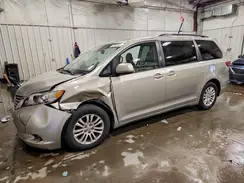5TDYZ3DC1HS818442 2017 TOYOTA SIENNA