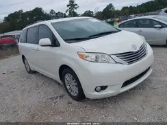 5TDYZ3DC1HS823656 2017 TOYOTA SIENNA
