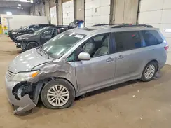 5TDYZ3DC1HS852140 2017 TOYOTA SIENNA