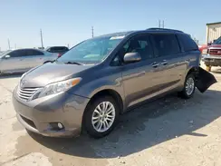 5TDYZ3DC1HS857970 2017 TOYOTA SIENNA