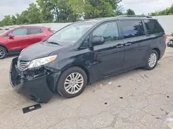 5TDYZ3DC1HS884120 2017 TOYOTA SIENNA
