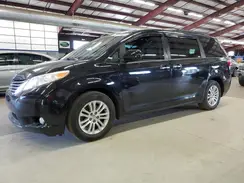 5TDYZ3DC1HS884652 2017 TOYOTA SIENNA