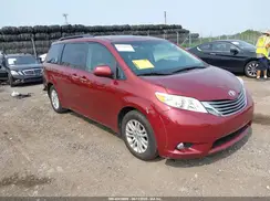 5TDYZ3DC1HS897384 2017 TOYOTA SIENNA
