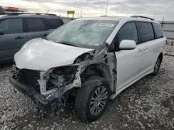 5TDYZ3DC1JS919423 2018 TOYOTA SIENNA