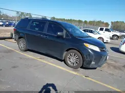 5TDYZ3DC1JS934682 2018 TOYOTA SIENNA