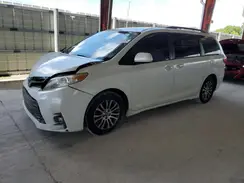 5TDYZ3DC1JS934925 2018 TOYOTA SIENNA