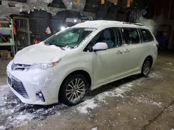 5TDYZ3DC1JS956407 2018 TOYOTA SIENNA