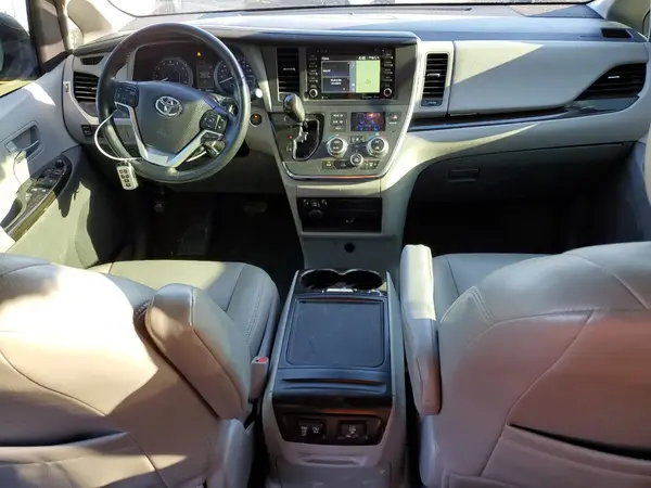 5TDYZ3DC1JS959663 2018 TOYOTA SIENNA - Image 8