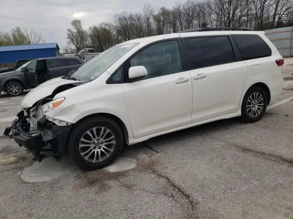 5TDYZ3DC1KS002337 2019 TOYOTA SIENNA - Image 1