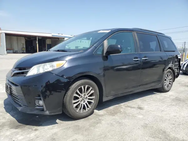5TDYZ3DC1KS004203 2019 TOYOTA SIENNA - Image 1