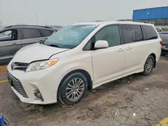 5TDYZ3DC1KS018053 2019 TOYOTA SIENNA