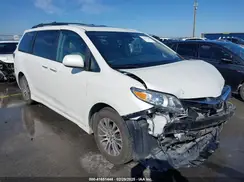 5TDYZ3DC1KS966808 2019 TOYOTA SIENNA