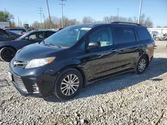 5TDYZ3DC1KS969126 2019 TOYOTA SIENNA