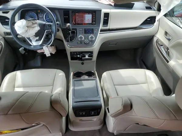 5TDYZ3DC1KS971863 2019 TOYOTA SIENNA - Image 8