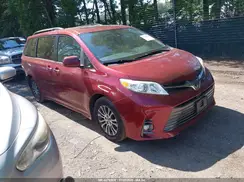 5TDYZ3DC1KS975797 2019 TOYOTA SIENNA