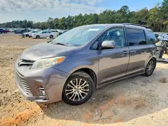 5TDYZ3DC1KS978991 2019 TOYOTA SIENNA