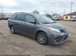 5TDYZ3DC1KS984788 2019 TOYOTA SIENNA