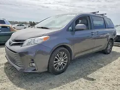 5TDYZ3DC1KS989490 2019 TOYOTA SIENNA