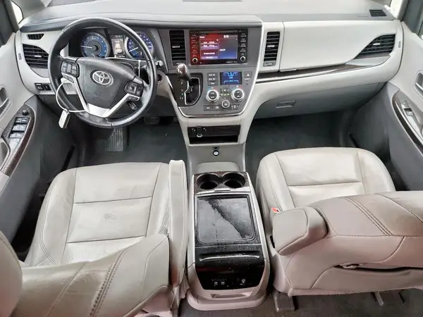 5TDYZ3DC1KS991546 2019 TOYOTA SIENNA - Image 8