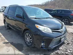 5TDYZ3DC1KS998660 2019 TOYOTA SIENNA