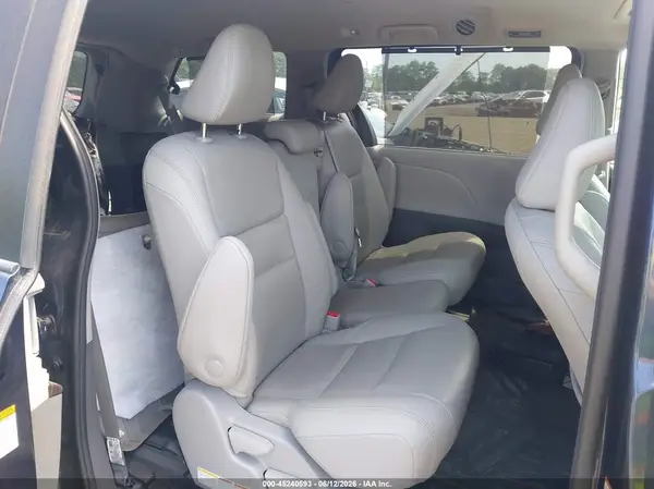 5TDYZ3DC1LS045304 2020 TOYOTA SIENNA - Image 8