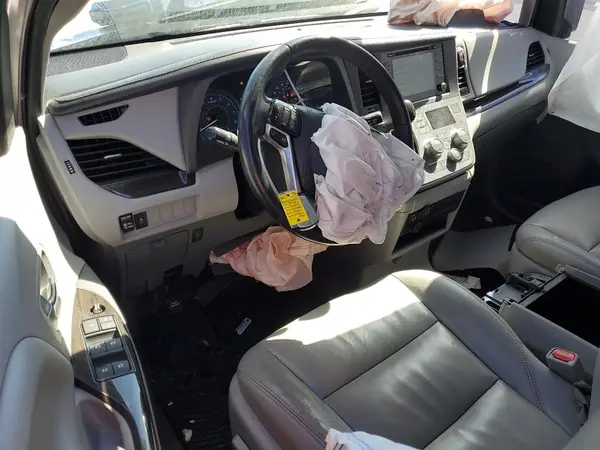 5TDYZ3DC1LS060868 2020 TOYOTA SIENNA - Image 8