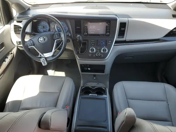 5TDYZ3DC1LS072471 2020 TOYOTA SIENNA - Image 8