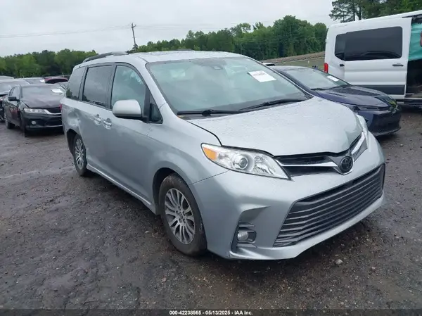 5TDYZ3DC1LS081624 2020 TOYOTA SIENNA - Image 1