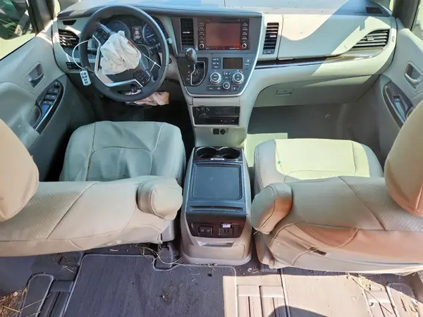 5TDYZ3DC1LS081946 2020 TOYOTA SIENNA - Image 8