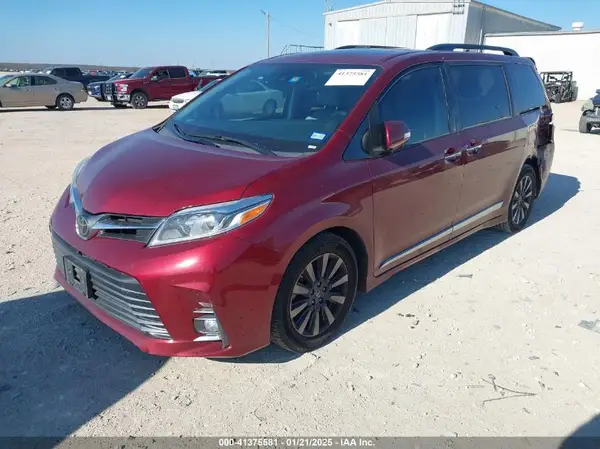 5TDYZ3DC1LS083891 2020 TOYOTA SIENNA - Image 2