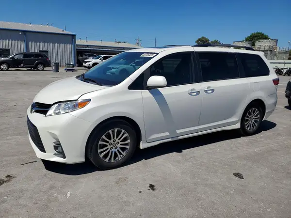 5TDYZ3DC1LS084782 2020 TOYOTA SIENNA - Image 1