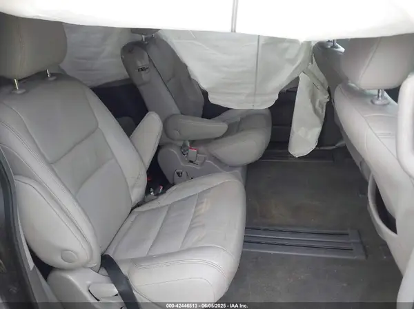 5TDYZ3DC2HS790716 2017 TOYOTA SIENNA - Image 8