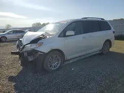 5TDYZ3DC2HS791896 2017 TOYOTA SIENNA