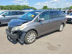 5TDYZ3DC2HS803514 2017 TOYOTA SIENNA