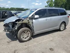 5TDYZ3DC2HS815159 2017 TOYOTA SIENNA