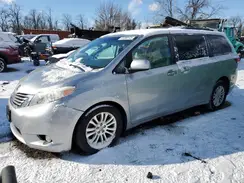 5TDYZ3DC2HS815226 2017 TOYOTA SIENNA