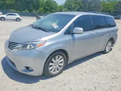 5TDYZ3DC2HS824282 2017 TOYOTA SIENNA