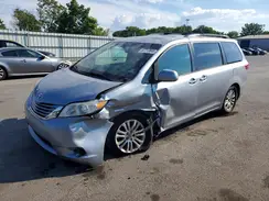 5TDYZ3DC2HS830079 2017 TOYOTA SIENNA