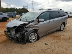 5TDYZ3DC2HS837100 2017 TOYOTA SIENNA