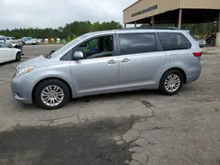 5TDYZ3DC2HS874437 2017 TOYOTA SIENNA
