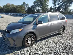 5TDYZ3DC2JS914389 2018 TOYOTA SIENNA