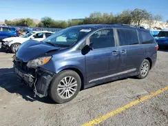 5TDYZ3DC2JS929068 2018 TOYOTA SIENNA