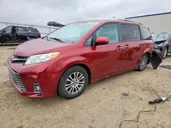 5TDYZ3DC2JS941043 2018 TOYOTA SIENNA