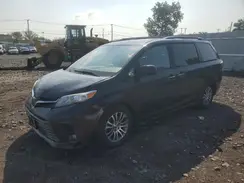 5TDYZ3DC2JS943861 2018 TOYOTA SIENNA