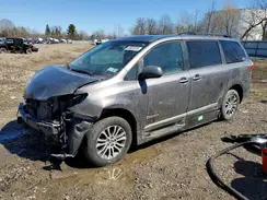 5TDYZ3DC2KS009412 2019 TOYOTA SIENNA