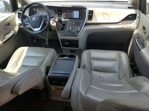5TDYZ3DC2KS019387 2019 TOYOTA SIENNA - Image 8